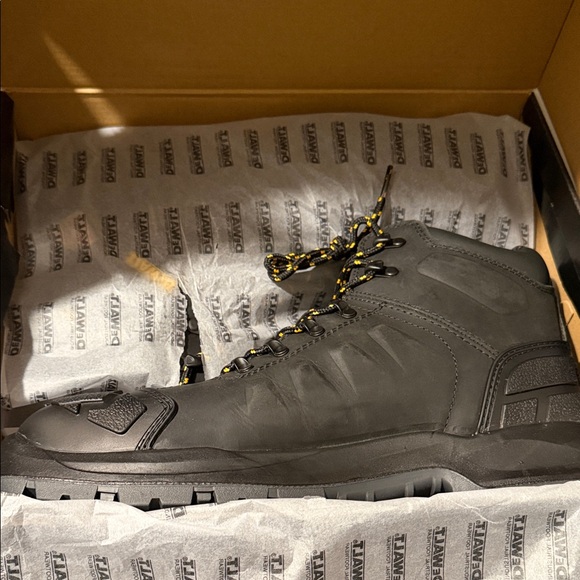 Dewalt Work Boots - Picture 11 of 11